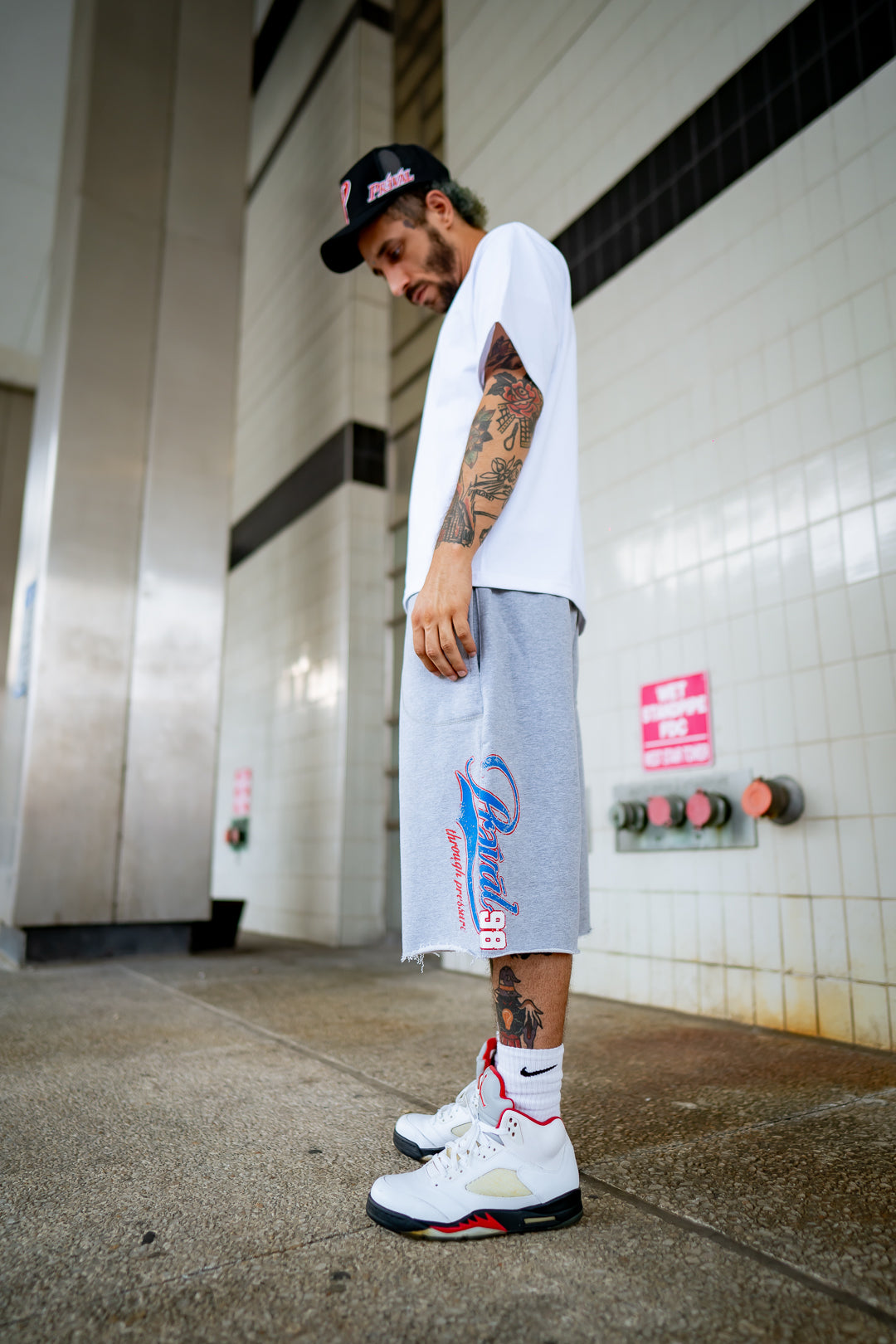 GRY PREVAL [98] 3/4 SHORTS