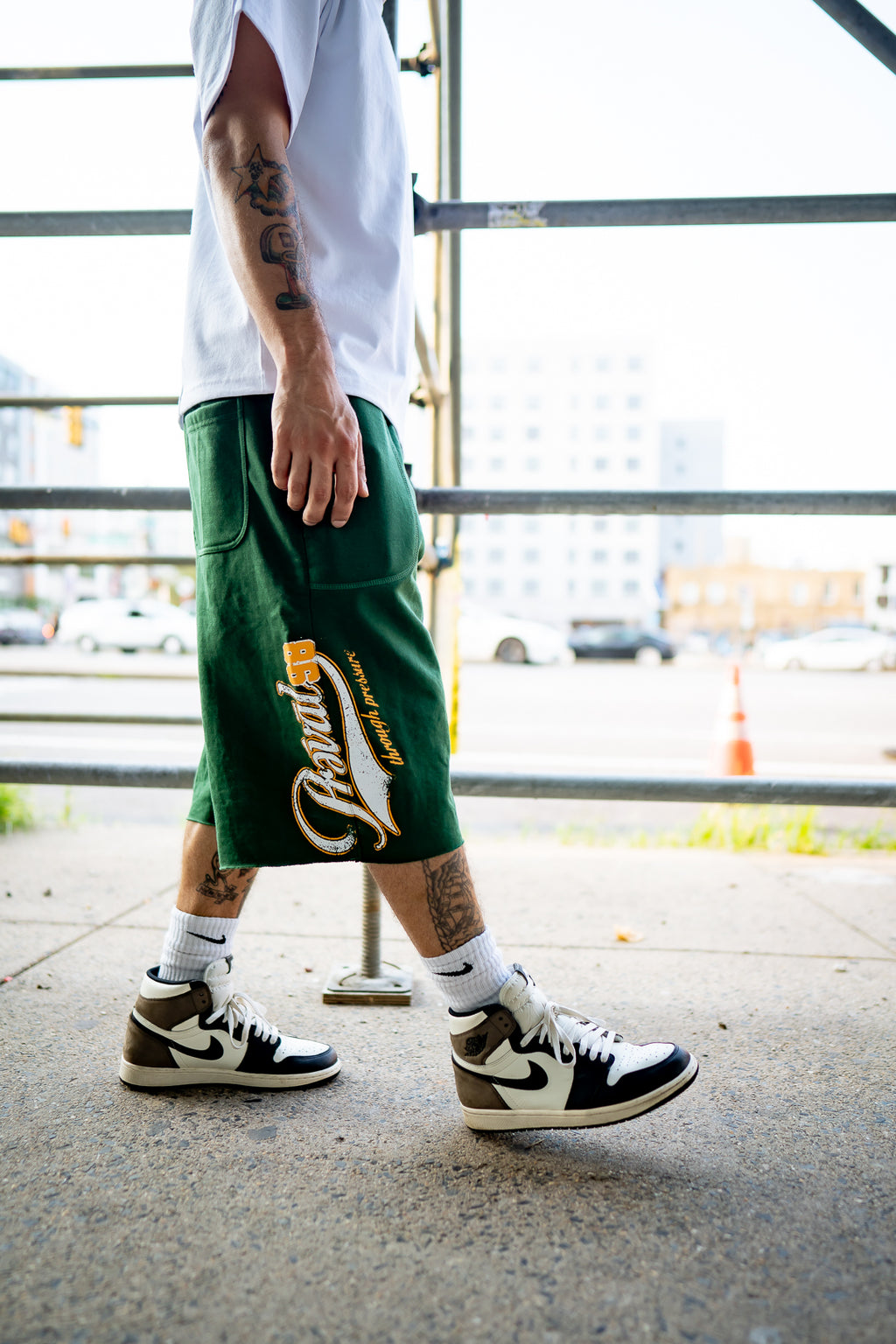 GRN PREVAL [98] 3/4 SHORTS