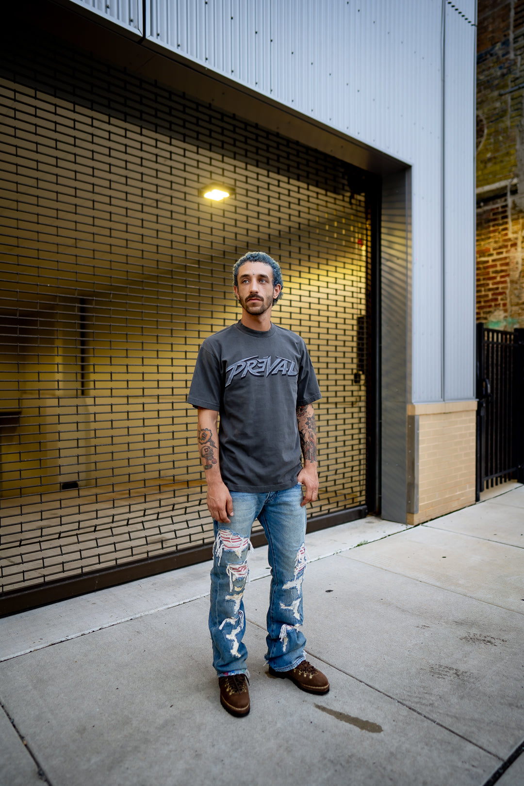 PREVAL GRY [ABOVE AVERAGE] TEE