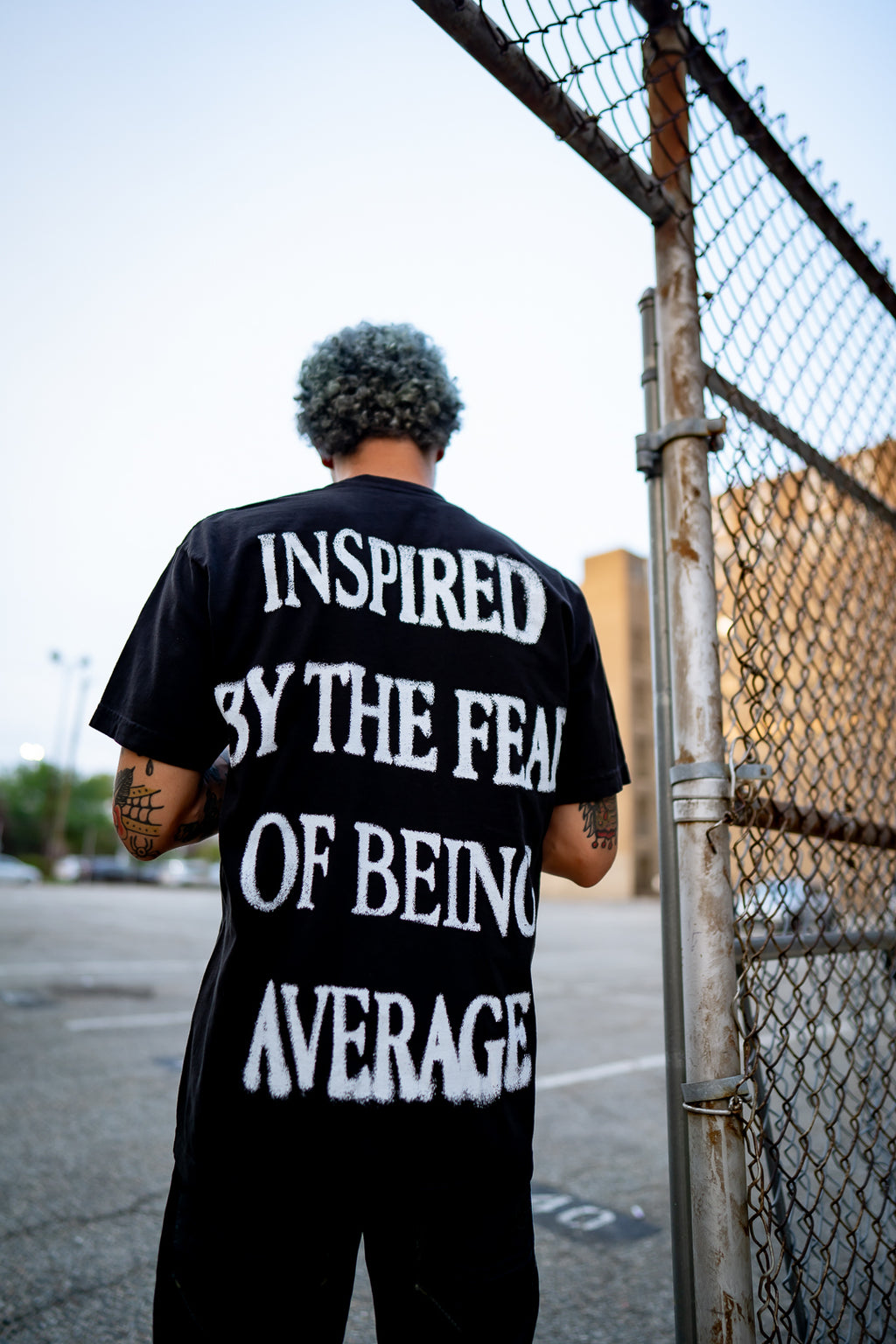 PREVAL BLK [ABOVE AVERAGE] TEE